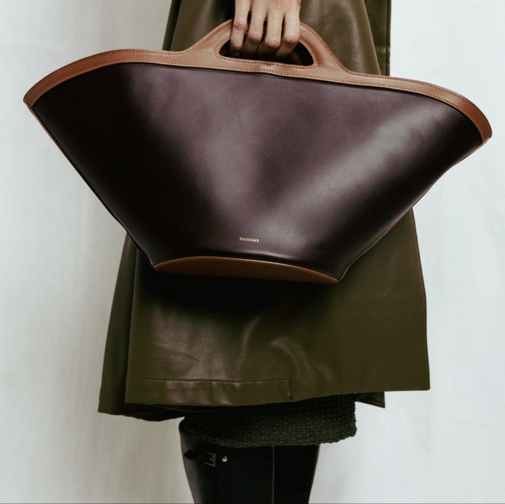 Large Two-Tone Leather Tote in Dark Brown and Tan
